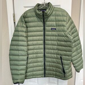 Patagonia Men’s Down Sweater Jacket